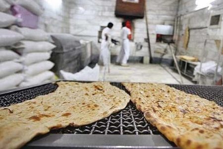 تکذیب خبرسازی‌های افزایش قیمت نان در استان لرستان/ ۲۳ هزار تن آرد بین نانوایی‌ها ماهانه توزیع می‌شود
